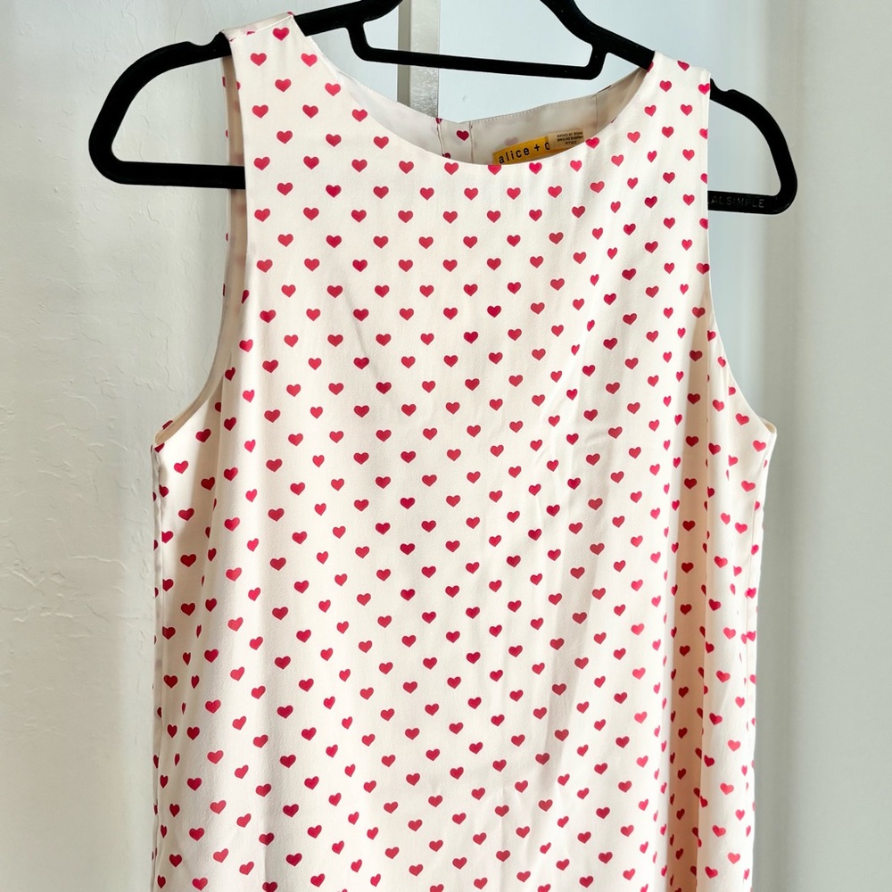 Alice + Olivia Sleeveless Mini Heart Print Button Ruffle Back Dress, XS
